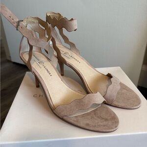 Scalloped Heel